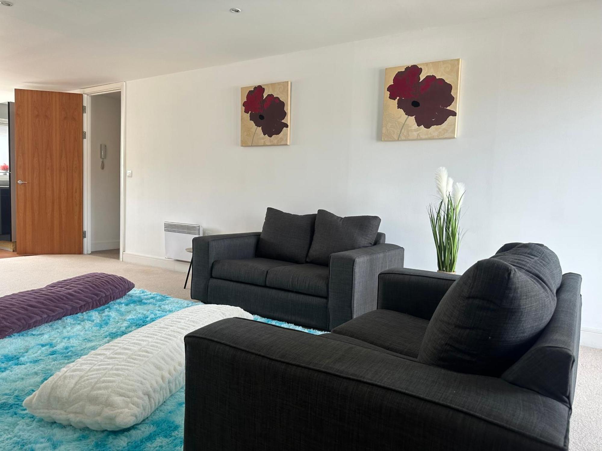 Water Front Apt Walk To The Beach & City Centre Swansea Dış mekan fotoğraf