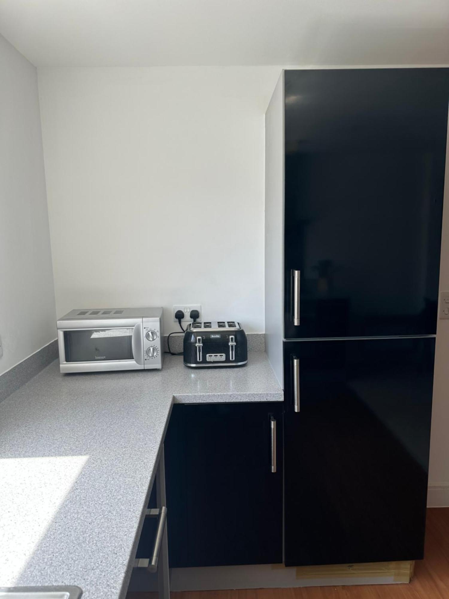 Water Front Apt Walk To The Beach & City Centre Swansea Dış mekan fotoğraf