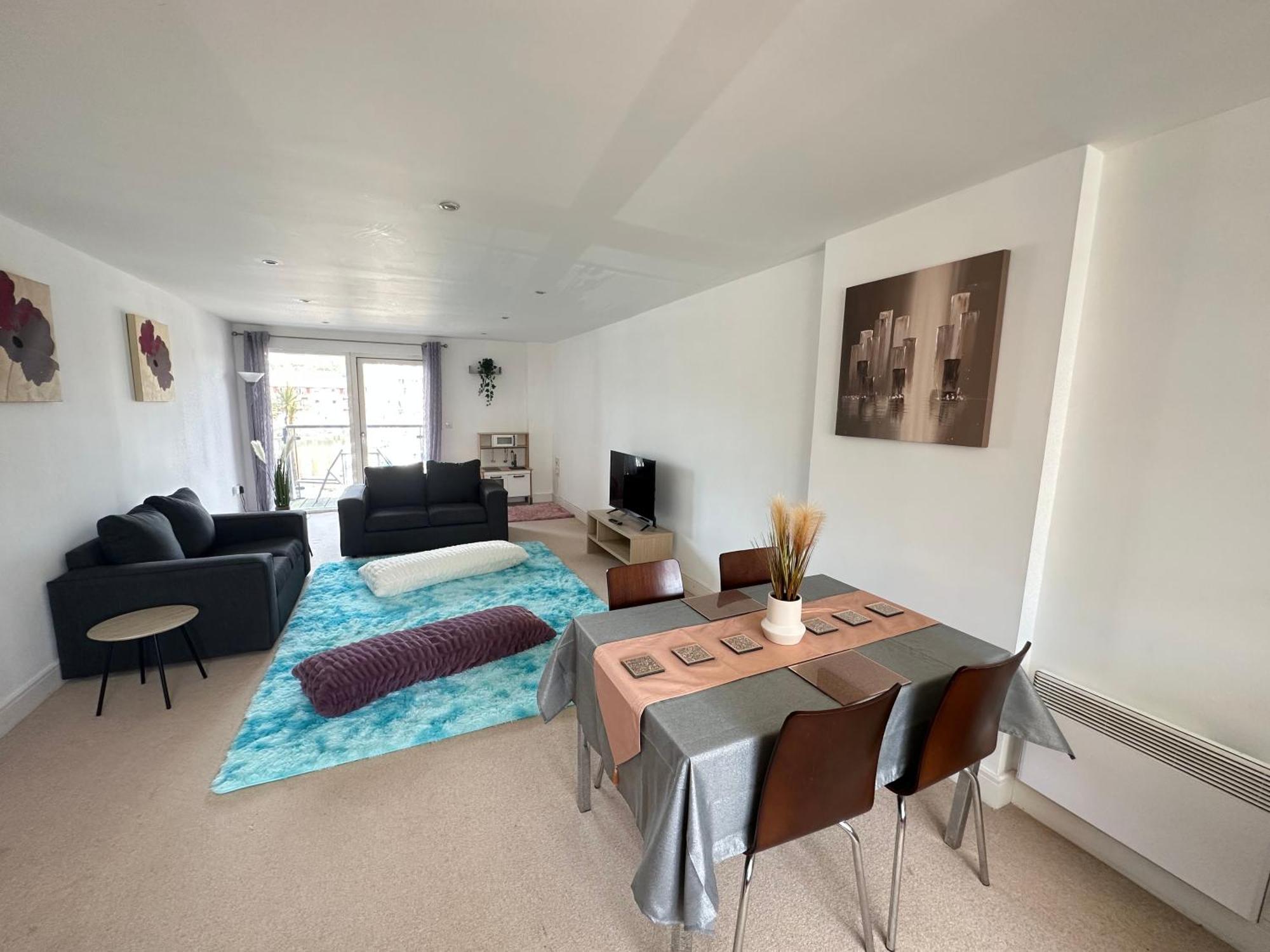 Water Front Apt Walk To The Beach & City Centre Swansea Dış mekan fotoğraf